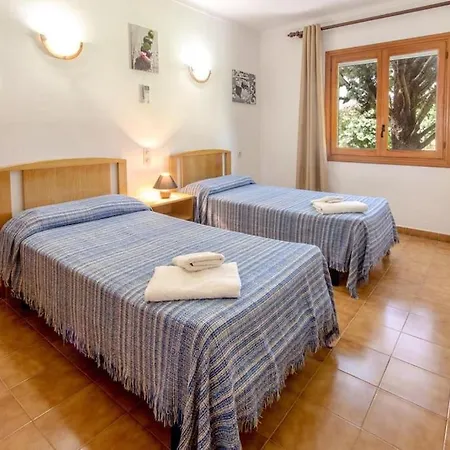 Holiday home 3 Bedrooms With Pool Near By Renthousing Pollenca